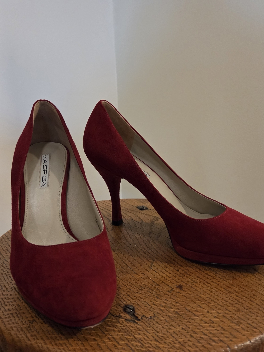 Via Spiga Red Suede Pointed-Toe Stiletto Pumps Size 9